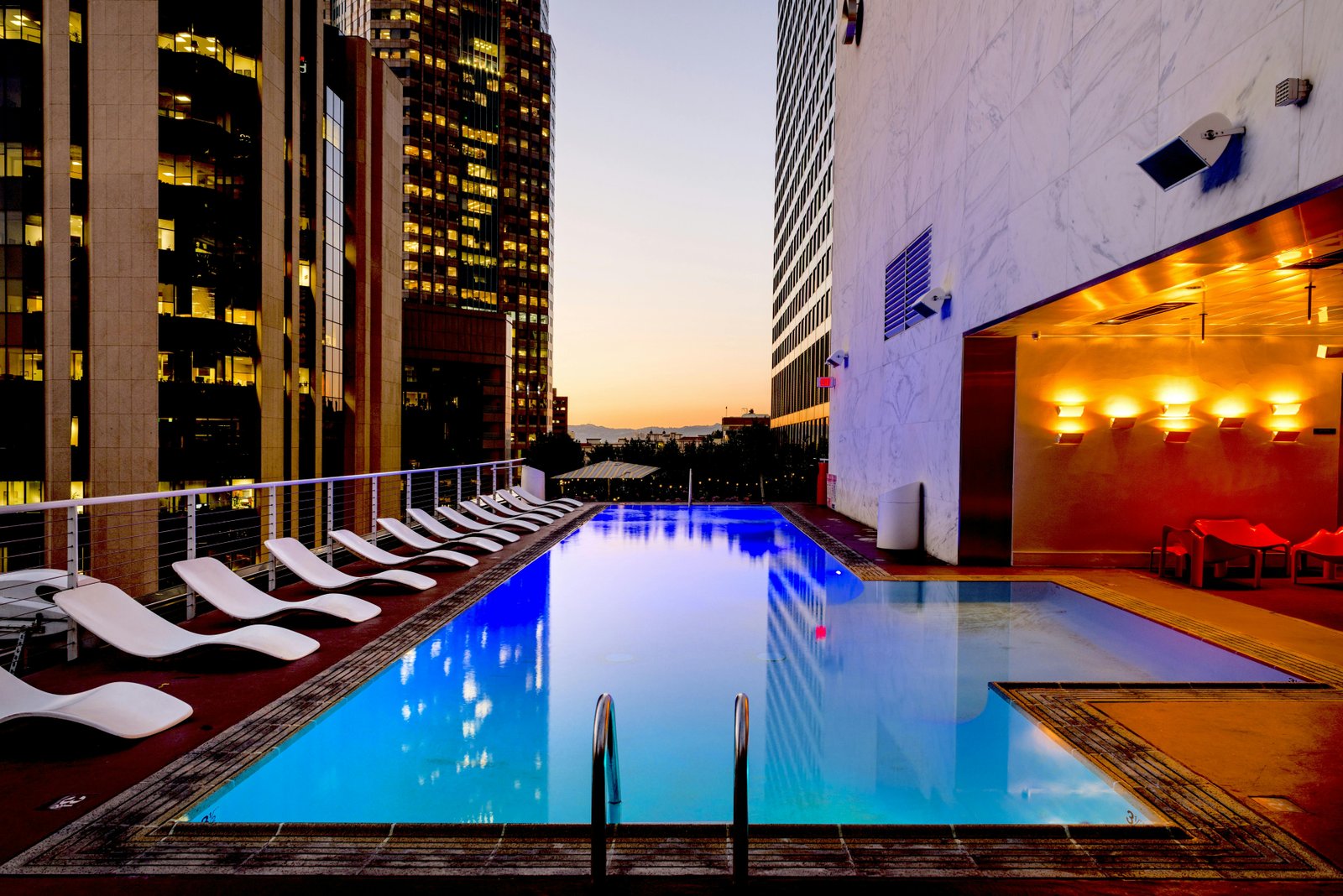 Hotel Offer 2
